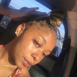 Meet your Posher, Asia